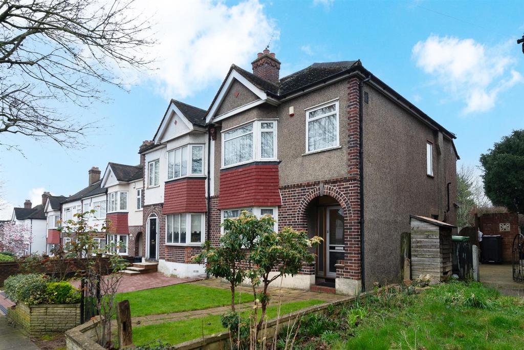 Broadlands Road, Bromley 3 bed semidetached house for sale £500,000