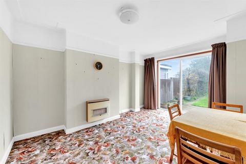 2 Broadlands Road, Bromley, BR1 5DE