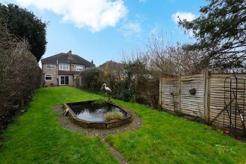 2 Broadlands Road, Bromley, BR1 5DE