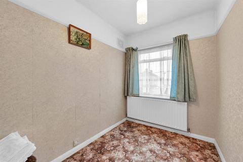 2 Broadlands Road, Bromley, BR1 5DE