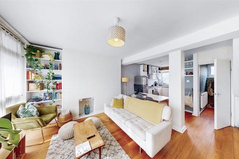 20 Baroness Road, London, E2 7PW