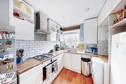 20 Baroness Road, London, E2 7PW