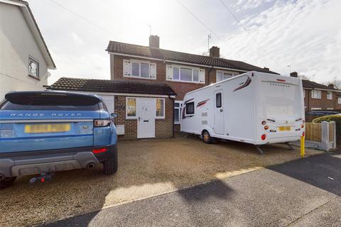 35 Warren Drive, Crawley, RH11 0DS