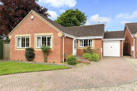 3 bedroom detached bungalow for sale, Borrington Gardens, Kidderminster, Worcestershire