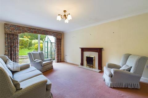 3 bedroom detached bungalow for sale, Borrington Gardens, Kidderminster, Worcestershire