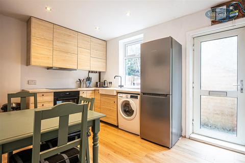 51 Coronation Road, Stocksbridge, Sheffield, S36 1AX