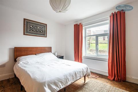 51 Coronation Road, Stocksbridge, Sheffield, S36 1AX