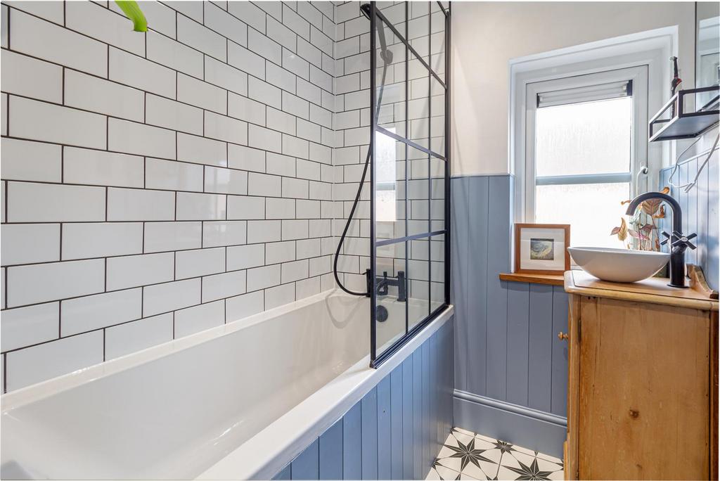Bathroom-1.jpg