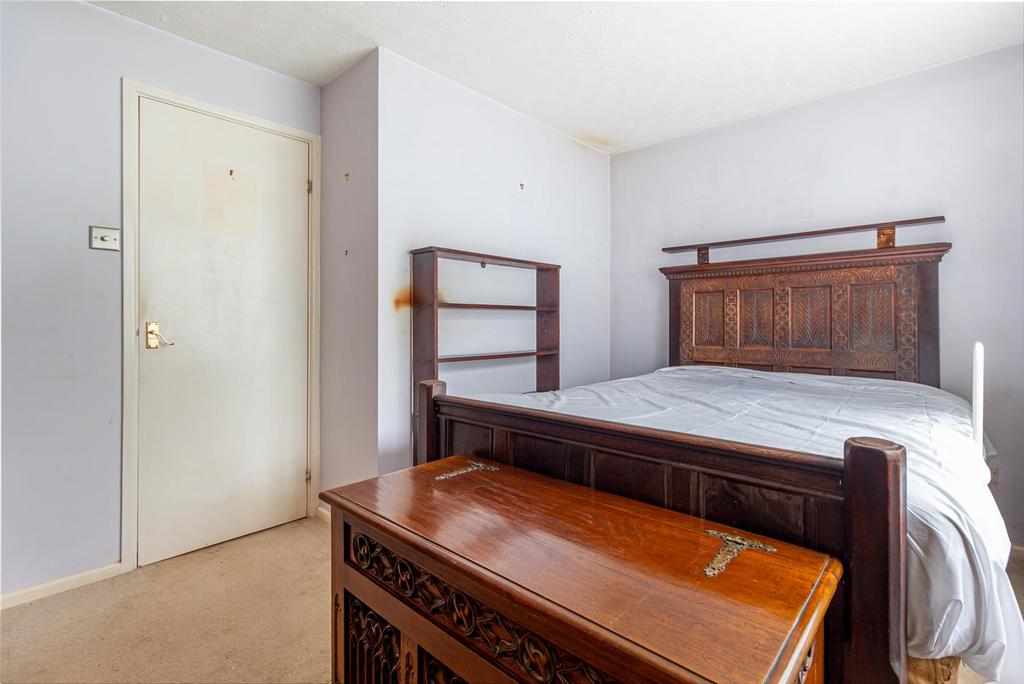Bedroom-1-3.jpg