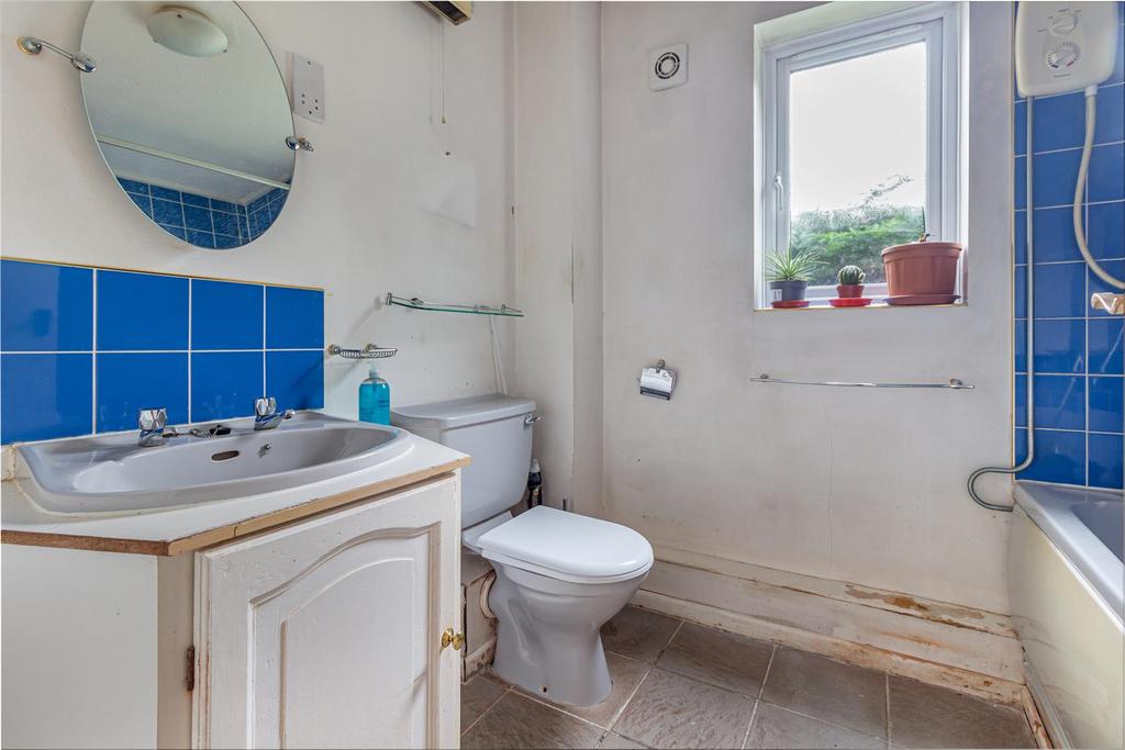 Bathroom-1.jpg