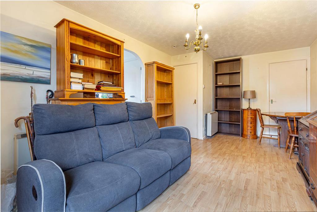 Living-Room-5.jpg