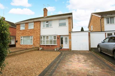 3 bedroom semi-detached house for sale - St. Andrews Way, Church Aston, Newport