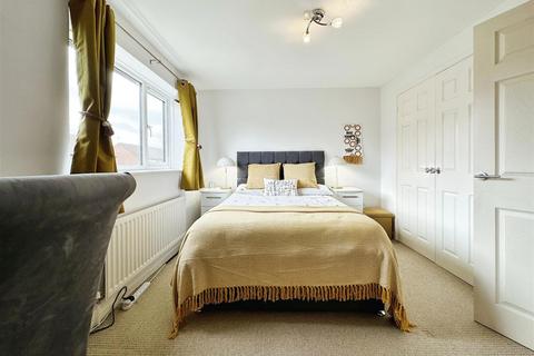2 bedroom semi-detached house for sale - Albert Bean Close, Whitnash, Leamington Spa