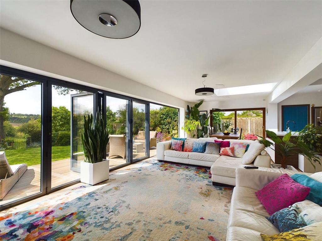 Lounge Area