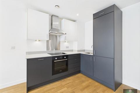 undefined, The Broadway, Crawley RH10