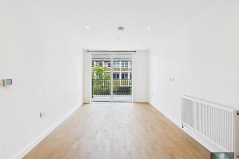undefined, The Broadway, Crawley RH10