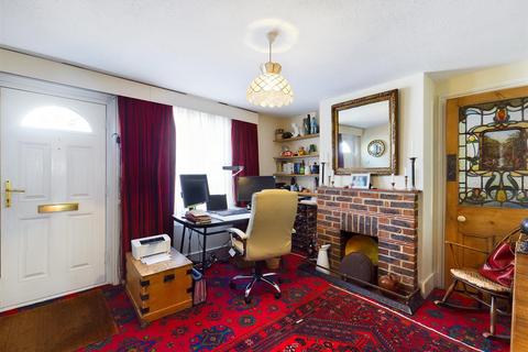 13 - 15 Alpha Road, Crawley, RH11 7BH