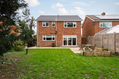 57 Oakhill Road, Ashtead, KT21 2JH
