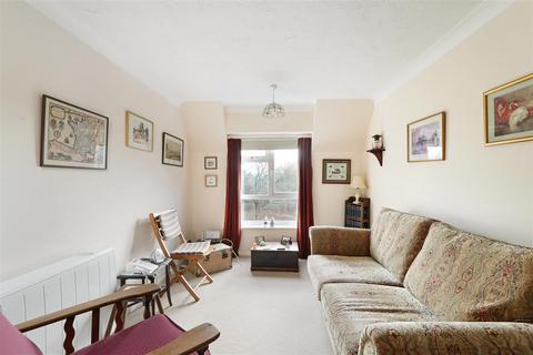 1 bedroom retirement property for sale, Cambridge Way, Minchinhampton, Stroud