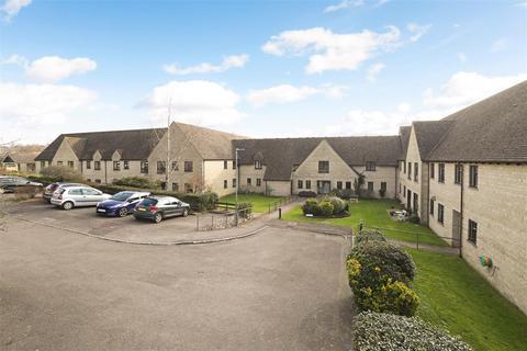 1 bedroom retirement property for sale, Cambridge Way, Minchinhampton, Stroud