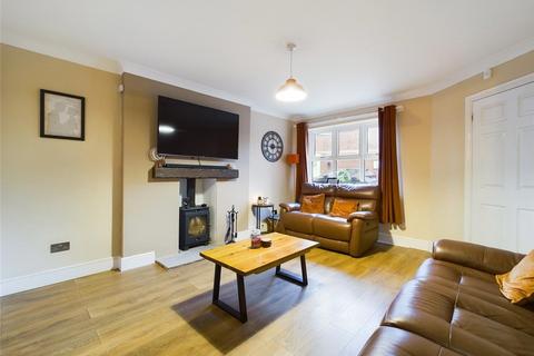 16 Adamson Drive, Horsehay, Telford, TF4 3UJ