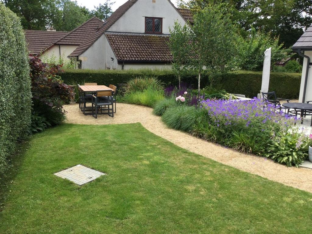 Garden 3.jpg