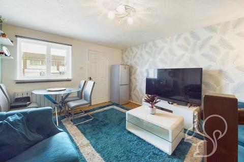 2 bedroom terraced house for sale, Adelaide Drive, Colchester