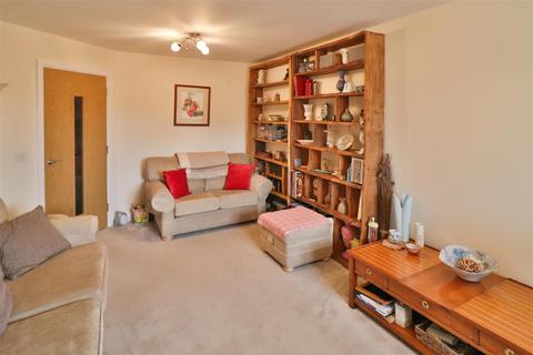 2 bedroom apartment for sale, Tyefield Place, Hadleigh, Ipswich