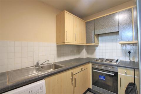 1 bedroom apartment for sale, Juniper Court, Hounslow TW3