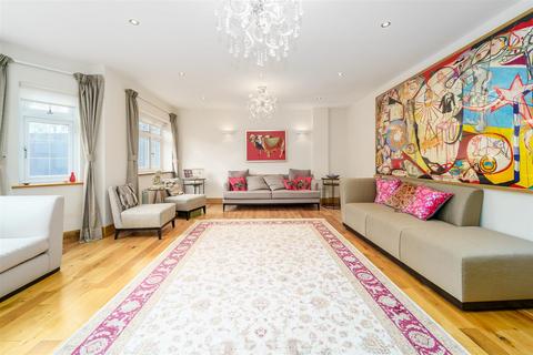 6 bedroom detached house for sale, Cecil Road, Acton, W3