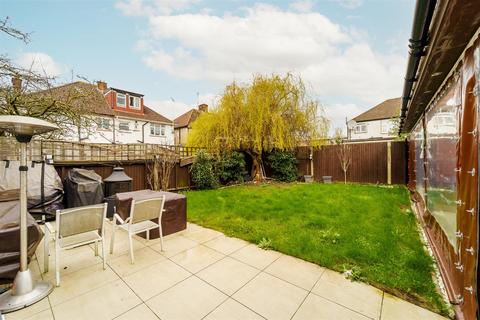 21 Cecil Road, London, W3 0DA