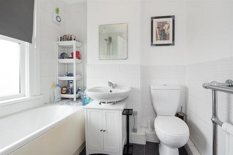 Flat 4, 14 Windsor Road, London, W5 5PD