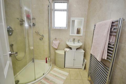 33 Willerby Road, Hull, HU5 5DT
