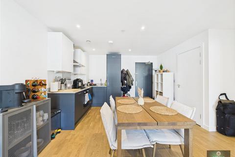 undefined, The Broadway, Crawley RH10
