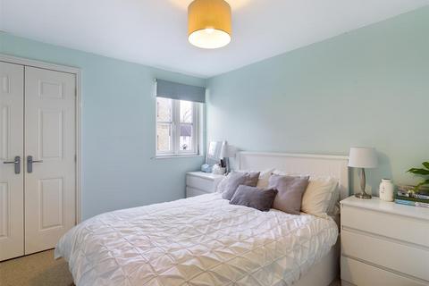 23 Trist Way, Ifield, Crawley, RH11 0LX