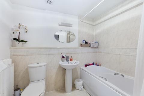 23 Trist Way, Ifield, Crawley, RH11 0LX