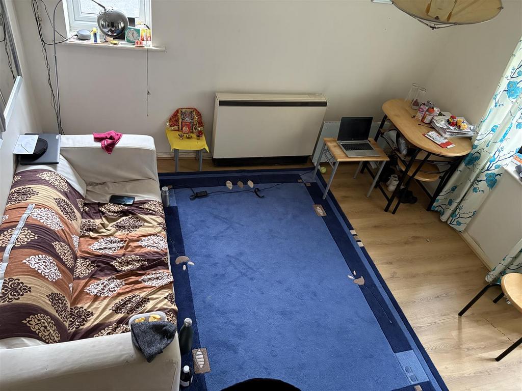 27 lyon living room .jpeg