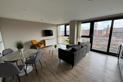 2 bedroom apartment to rent, The Glass House, Queens Gardens