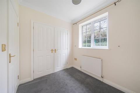 6 Broadgate Close, Braunton, EX33 2EX