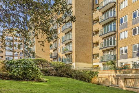 2 bedroom ground floor flat for sale - Keverstone Court, 97 Manor Road, Bournemouth
