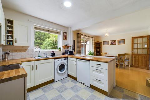 54 Punch Copse Road, Crawley, RH10 1QZ