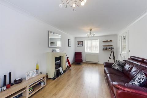 41 The Squires, Pease Pottage, Crawley, RH11 9BU