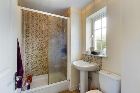 41 The Squires, Pease Pottage, Crawley, RH11 9BU
