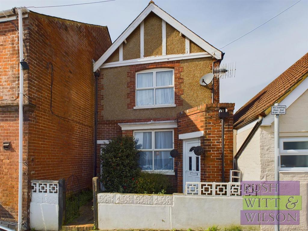 Strood Road, St. LeonardsOnSea 2 bed terraced house for sale £230,000