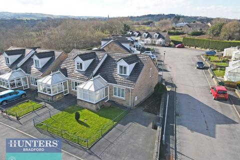 2 bedroom semi-detached bungalow for sale, Pitty Beck View Allerton, Bradford, BD15 7YS