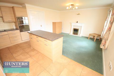 2 bedroom semi-detached bungalow for sale, Pitty Beck View Allerton, Bradford, BD15 7YS