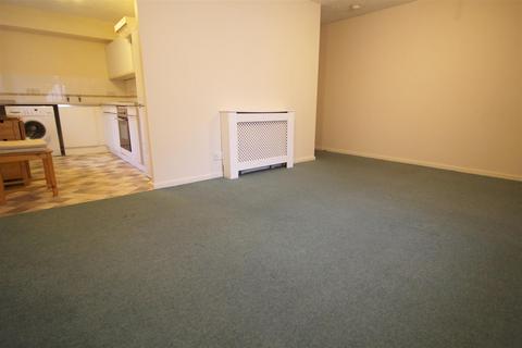 Studio for sale, Maunsell Park, Crawley RH10