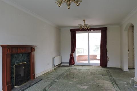 4 bedroom detached house for sale - Haldane Close, Enfield Island Village, EN3