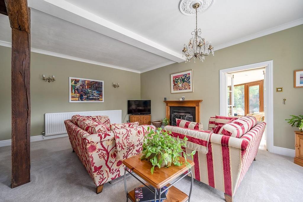 Rouncil Lane, Kenilworth 4 bed cottage for sale £1,250,000