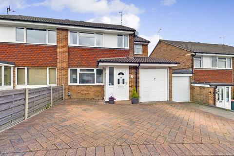 9 Tintern Road, Crawley, RH11 8NG